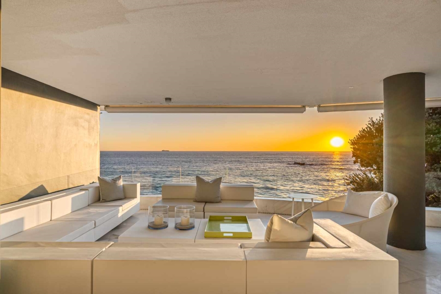 4 Bedroom Property for Sale in Clifton Western Cape